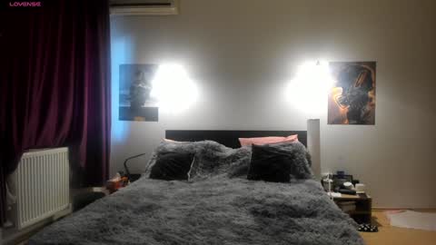 Lora online show from January 24, 11:04 am