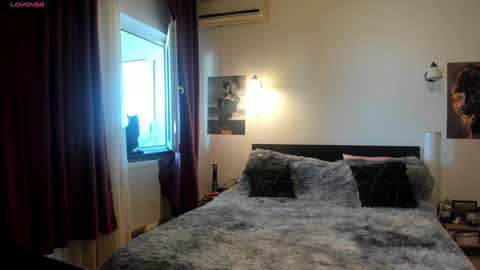 Lora online show from January 27, 11:22 am