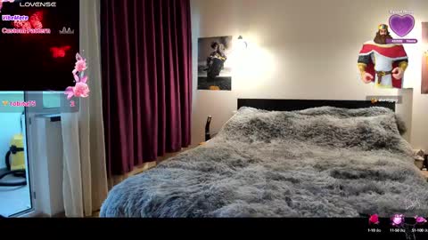 Lora online show from February 17, 2:59 pm