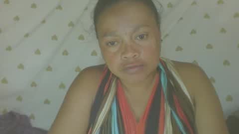 LorahVane online show from April 10, 11:04 am