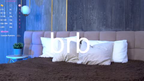 Snapshot of loraineluff chatting on January 19, 5:07 pm Loraine online show from January 19, 5:07 pm