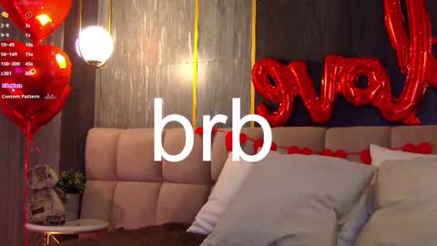 Snapshot of loraineluff chatting on February 18, 5:42 pm Loraine online show from February 18, 5:42 pm