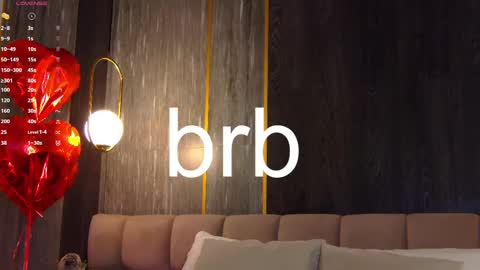 Snapshot of loraineluff chatting on March 4, 5:24 pm Loraine online show from March 4, 5:24 pm