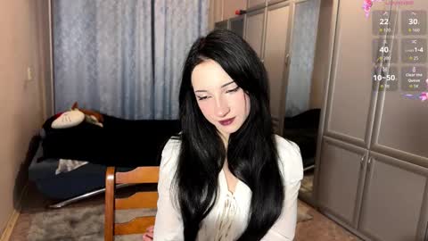 Hello there im Luna Im new here Lets have fun online show from February 17, 4:57 pm