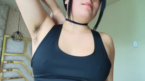   online show from October 4, 12:14 pm