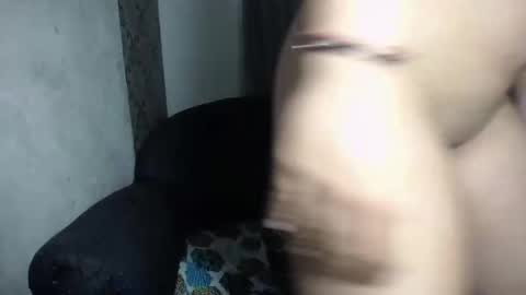 lorec_00 online show from January 13, 10:59 pm