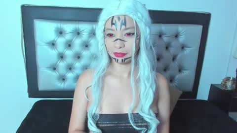 Lore Depp online show from February 10, 7:58 am