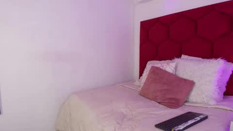 LORELI online show from September 12, 3:28 am