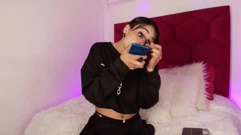 LORELI online show from November 7, 3:28 am