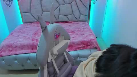 Snapshot of lorem_adams chatting on February 21, 11:22 am lorem_adams online show from February 21, 11:22 am