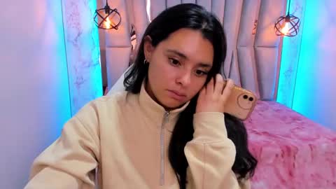 Snapshot of lorem_adams chatting on February 23, 11:00 am lorem_adams online show from February 23, 11:00 am