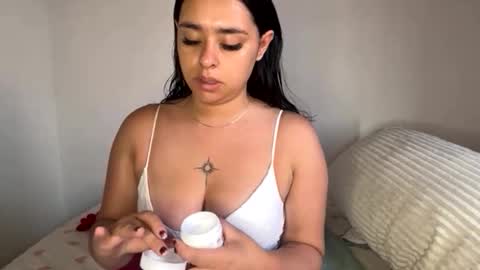 lorem_adams online show from June 2, 11:34 am