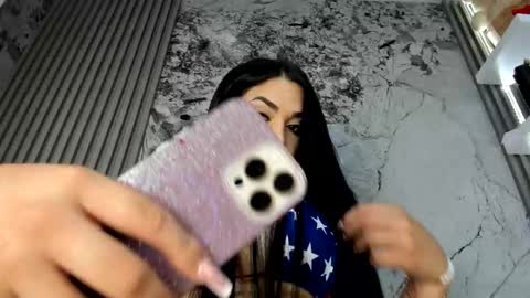 Snapshot of loren_baker chatting on November 26, 11:11 am Doll Queen online show from November 26, 11:11 am