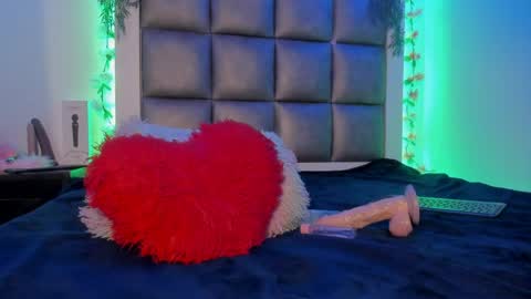 lorena_jade online show from April 15, 5:58 am