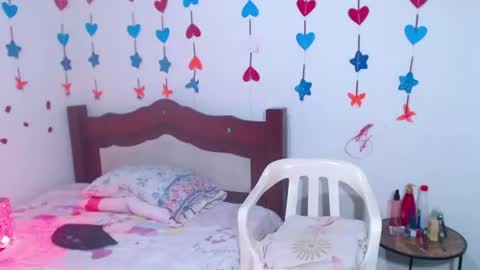 Lorena Capelli online show from June 15, 12:07 pm