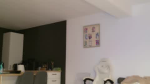 Snapshot of lorennameliyy chatting on September 22, 7:05 pm Amelia online show from September 22, 7:05 pm