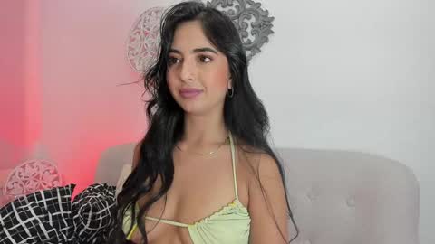 Snapshot of lorens_martin chatting on January 8, 11:30 pm L O R E N online show from January 8, 11:30 pm