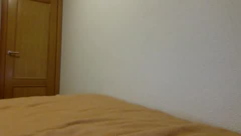 Snapshot of lorenzo6629 chatting on November 8, 9:24 pm lorenzo6229 online show from November 8, 9:24 pm