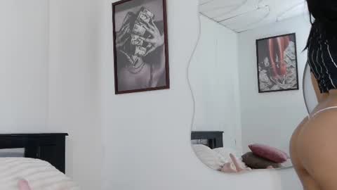 Loretahorny25 online show from July 16, 1:50 pm