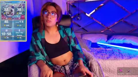 Snapshot of lorettmatthew chatting on May 24, 5:23 am LorettMatthew online show from May 24, 5:23 am