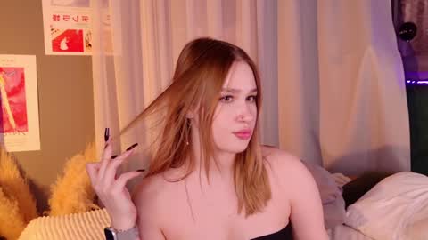 Lori online show from January 6, 11:52 pm