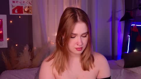 Lori online show from February 16, 7:27 pm