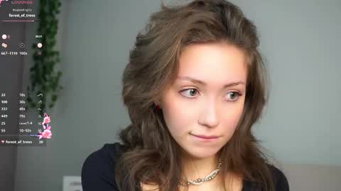 Snapshot of loriamarzinske chatting on November 16, 8:58 pm Naomi online show from November 16, 8:58 pm