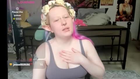 Lori Critter online show from March 31, 7:47 pm