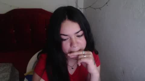 loriiiany online show from March 27, 8:26 am