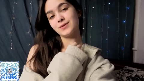 Nicole online show from April 10, 7:29 pm