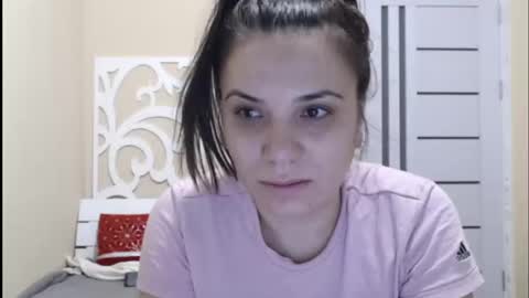 LorraGrey online show from January 18, 5:31 am