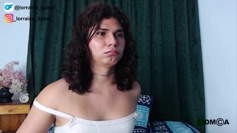 Snapshot of lorraine_baker chatting on December 24, 1:16 am Lorraine online show from December 24, 1:16 am