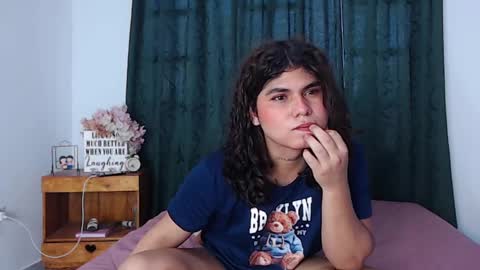 Snapshot of lorraine_baker chatting on January 23, 8:13 pm Lorraine online show from January 23, 8:13 pm