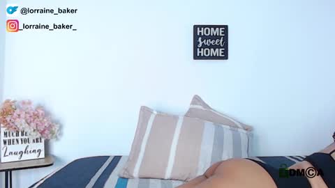 Snapshot of lorraine_baker chatting on January 30, 1:00 am Lorraine online show from January 30, 1:00 am