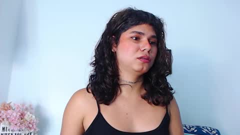 Snapshot of lorraine_baker chatting on February 21, 12:28 pm Lorraine online show from February 21, 12:28 pm