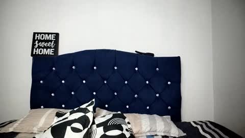 Snapshot of lorraine_baker chatting on September 13, 2:39 pm Lorraine online show from September 13, 2:39 pm