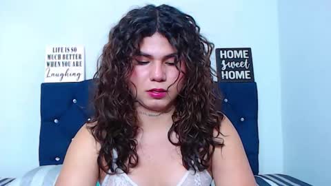 Snapshot of lorraine_baker chatting on October 20, 5:13 pm Lorraine online show from October 20, 5:13 pm