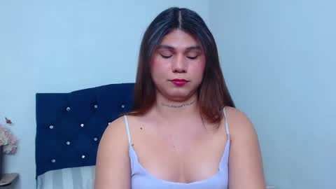 Snapshot of lorraine_baker chatting on November 24, 6:29 pm Lorraine online show from November 24, 6:29 pm