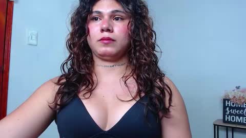 Snapshot of lorraine_baker chatting on January 5, 6:44 pm Lorraine online show from January 5, 6:44 pm