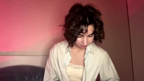 Amy online show from April 7, 12:16 pm