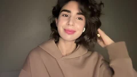 Amy online show from April 17, 12:08 pm