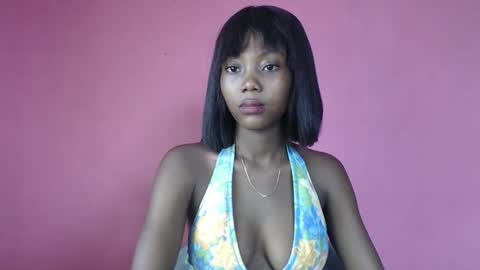 lorrycutie16 online show from April 9, 9:15 am