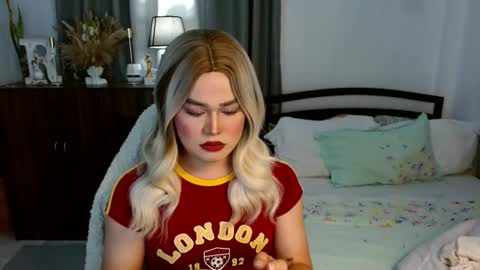 Snapshot of los_bondad chatting on November 4, 11:42 am Los online show from November 4, 11:42 am