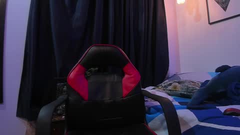 Snapshot of los_juanes chatting on December 12, 5:10 am JUAN JUAN online show from December 12, 5:10 am