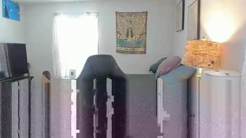 lostboybeau online show from April 10, 5:06 pm