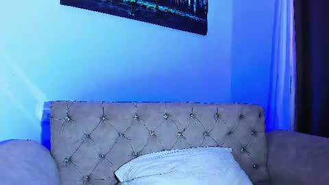 Lot online show from June 12, 9:25 pm