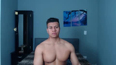 Snapshot of lothbrok_strong chatting on January 8, 10:12 pm lothbrok online show from January 8, 10:12 pm