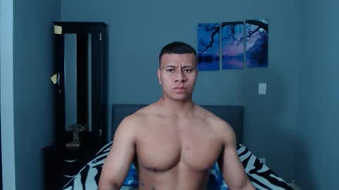 Snapshot of lothbrok_strong chatting on February 22, 6:06 pm lothbrok online show from February 22, 6:06 pm