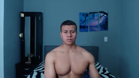 Snapshot of lothbrok_strong chatting on March 1, 6:32 pm lothbrok online show from March 1, 6:32 pm