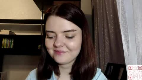 Snapshot of loudeguise chatting on May 16, 9:06 am Esma online show from May 16, 9:06 am